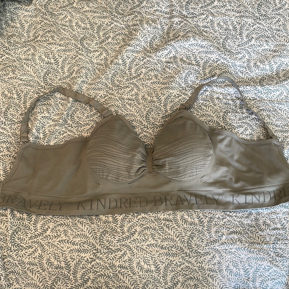 M Grey Kindred Braverly Nursing/Pumping Bra